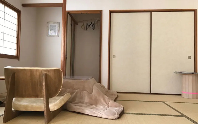 Sayama Aesthetics School