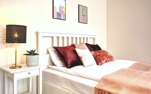 KrakowForRent Apartments - Main Square