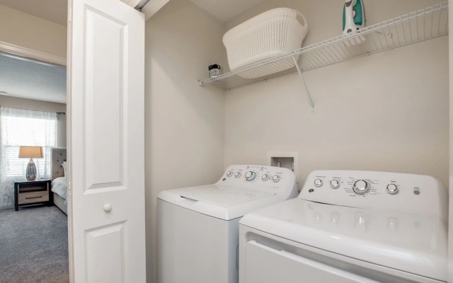 4 Bed 3 Ba Champions Gate Pool Home