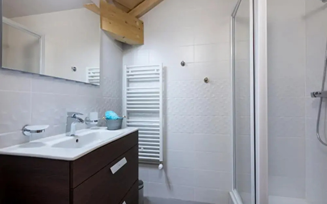 Apartment in Vaujany Near Alpe D'huez Slopes