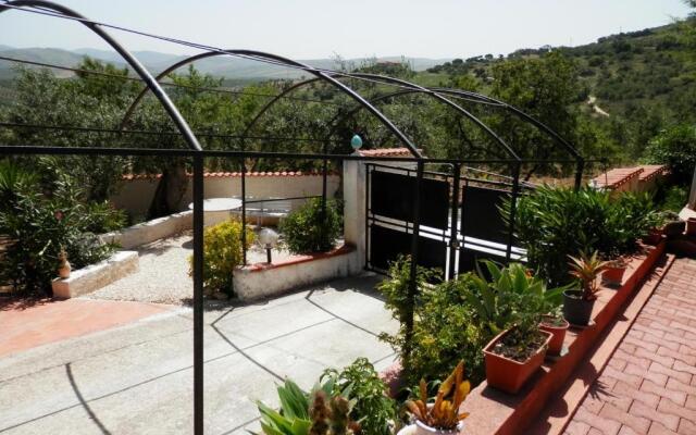 VILLA ANGELA casa vacanze country house per 8 persone