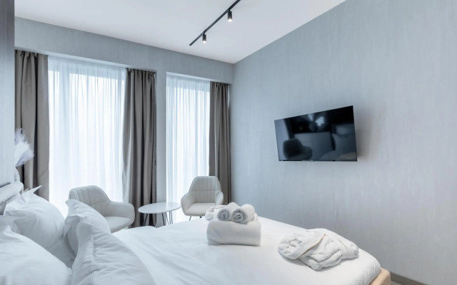 There is an apartment on the 1st Krasnogvardeisky passage