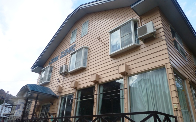 Lodge Suehiro