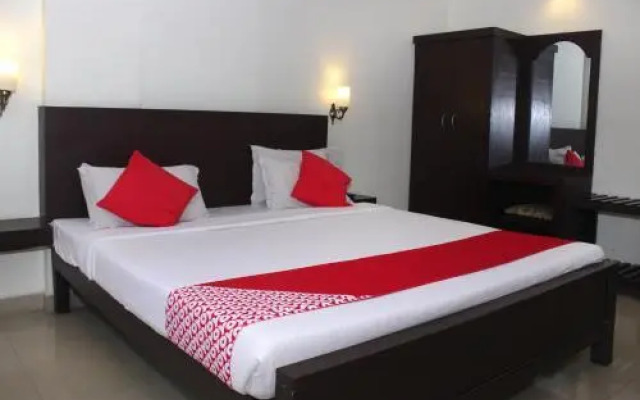 Kallarackal Residency by OYO Rooms