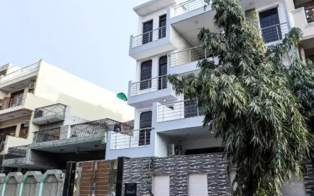 OYO 24802 Delight Stays