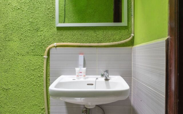 OYO 1681 The Kost TDM 2