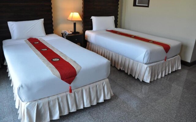 Karon Bay Inn