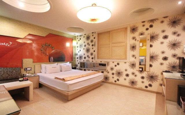 Special W Motel
