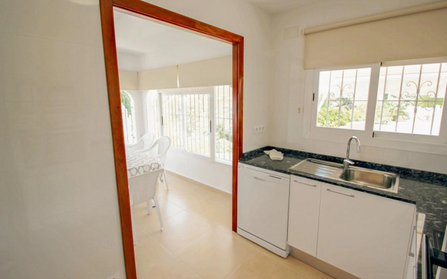 Tere - holiday home with private swimming pool in Calpe