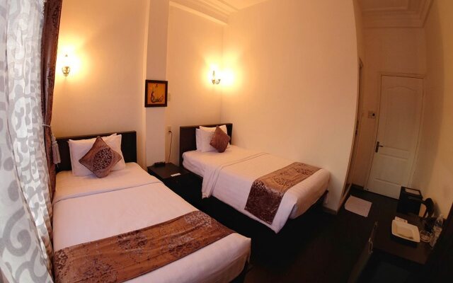 Evelyn Hotel Danang