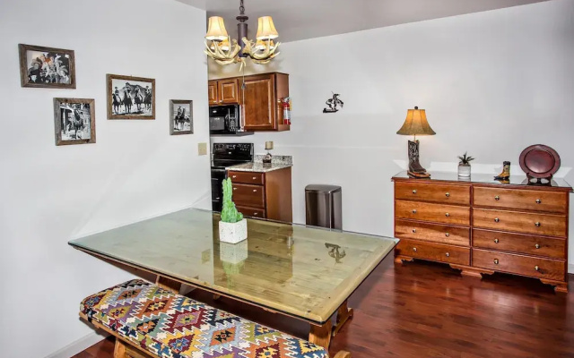 Cedar Lodge 603