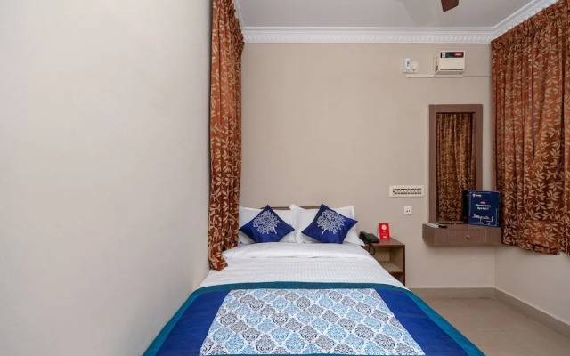 New Royal Inn by OYO