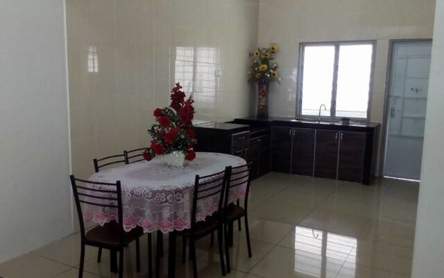 Zahara Homestay