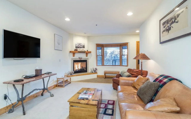 Bear Creek Lodge 109a 1 Bedroom Condo by Alpine Lodging Telluride