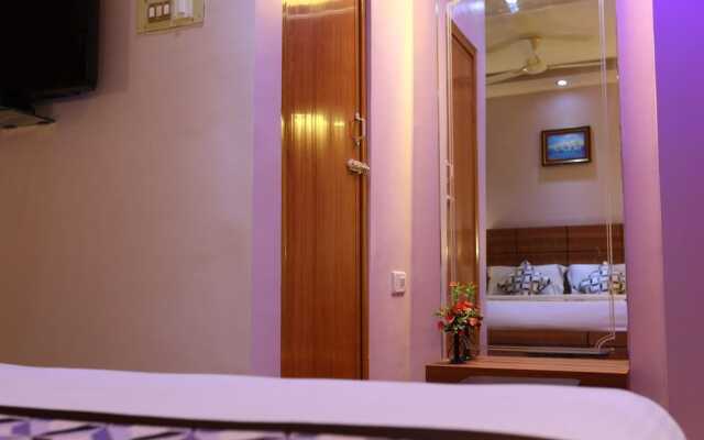 OYO 7810 Keshiv Galaxy Inn