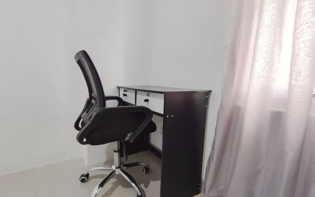 Good Deal 1Br At Paltrow City Apartment