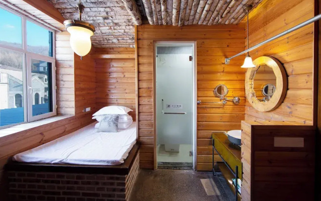 Qu She Boutique Hotel