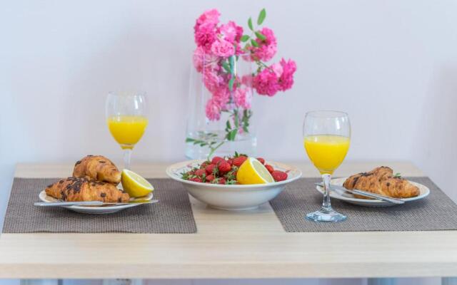 Fora Apartments
