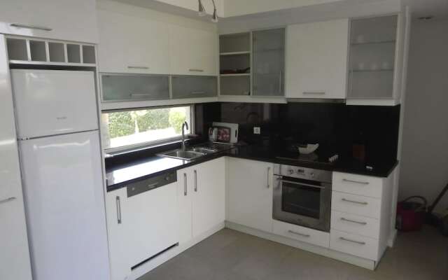 Novron Villas B3
