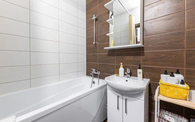 Domovenok (Домовенок) на проспекте Ветеранов 196