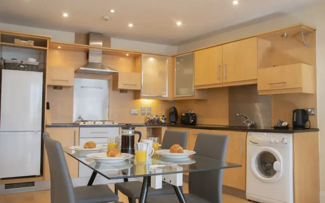Karah Suites - Motorpoint Arena
