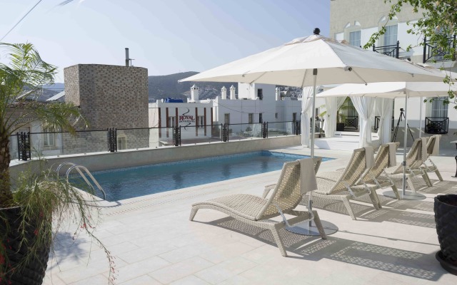 Ena Boutique Hotel & Residences