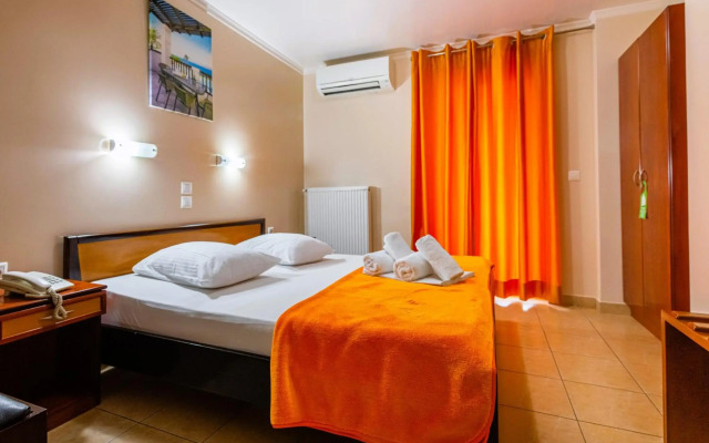 Faros 1 Hotel