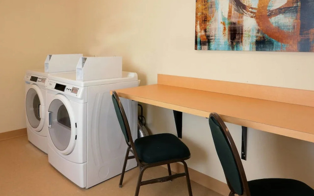 Fairfield Inn & Suites by Marriott Raleigh Capital