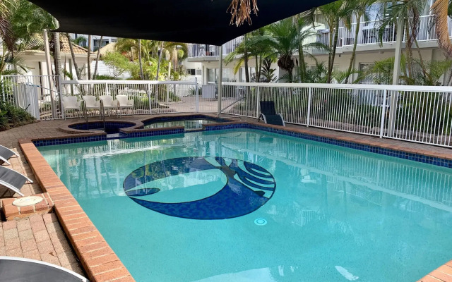 Outrigger Burleigh