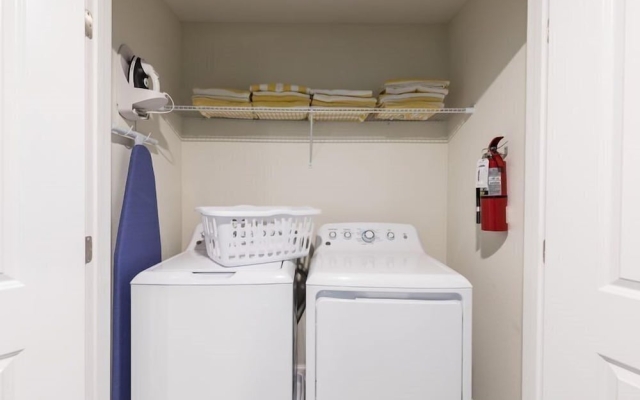 ChampionsGate 8BR Pool Home