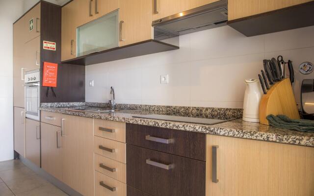 C11 - Quinta das Palmeiras Apartment