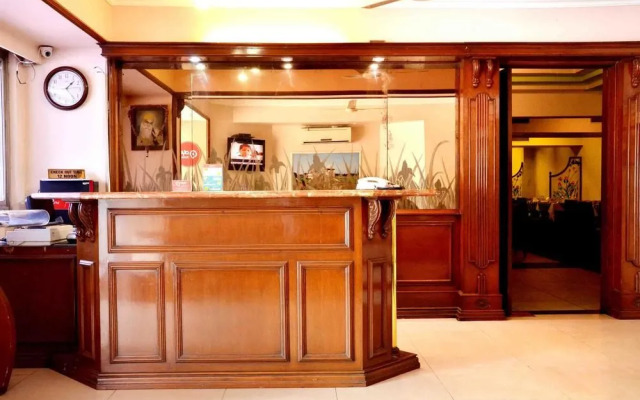 Oyo Rooms Near Gokul Das Hospital