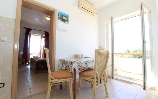 Mare-200 m From the Beach - A2