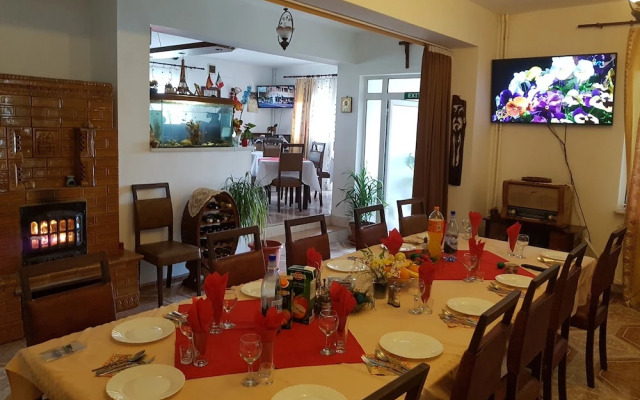 Pensiunea Agroturistica Piscul Soarelui