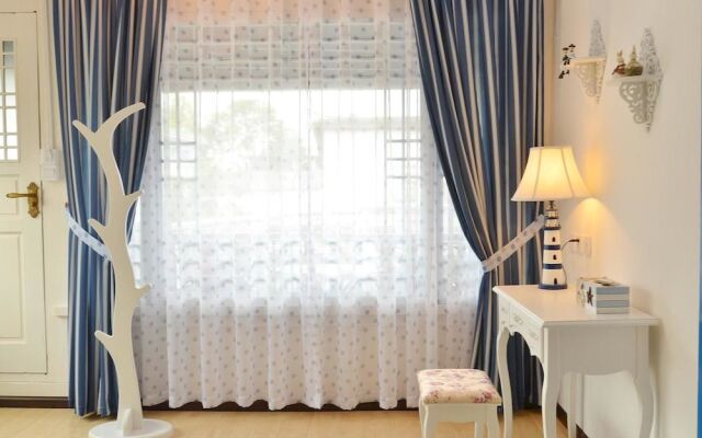 Lijiang Overseas Club