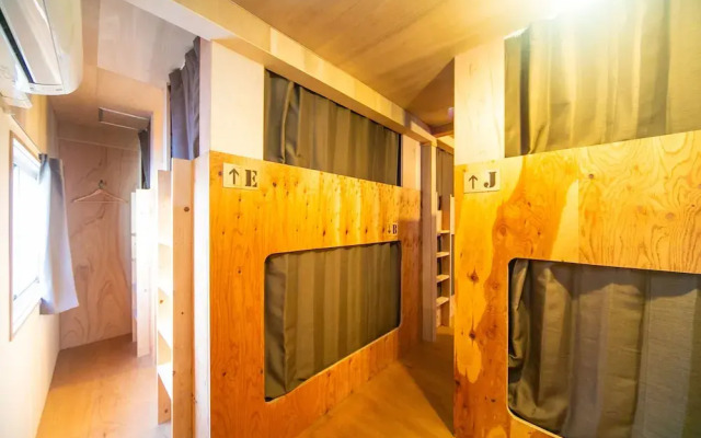 Momodaniagito - Hostel