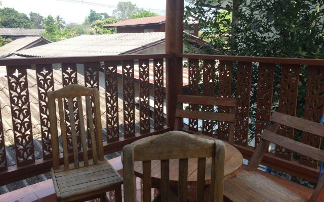 Pravee House