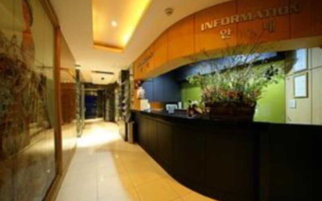 Queen 21 Hotel Sinchon