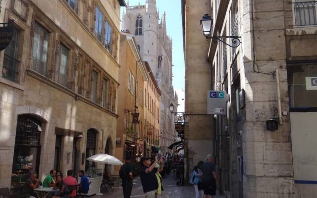 La Tour - Cosy Apartment in the Old Town