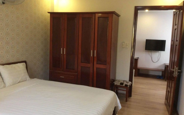 Phuong Tung Hotel