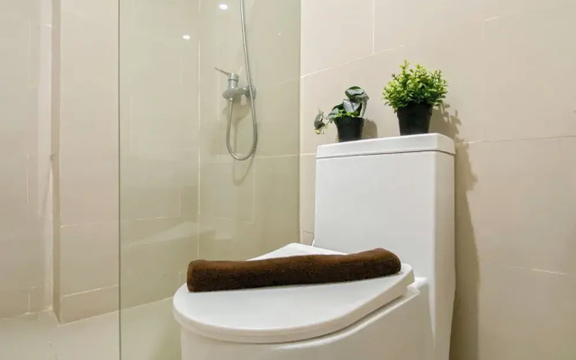 Scandinavian Minimalist 2Br Apartment At Daan Mogot City