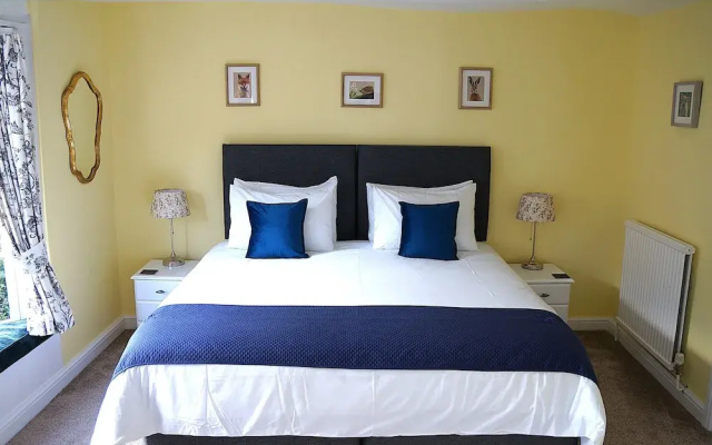 Radcliffe Guest House
