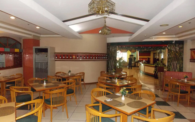 Holiday Plaza Hotel - Cebu