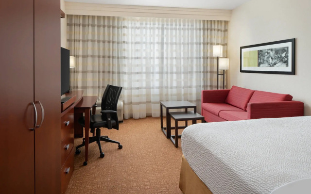 Courtyard Houston Kingwood