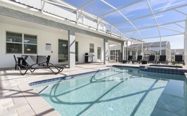 ChampionsGate 8BR Pool Home