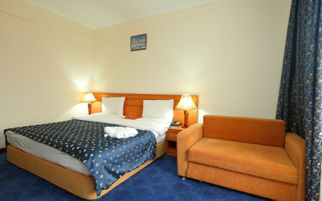 Afra Hotel