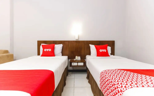 Capital O 2009 Hotel Charisma Marine – Guest Rooms – Makassar