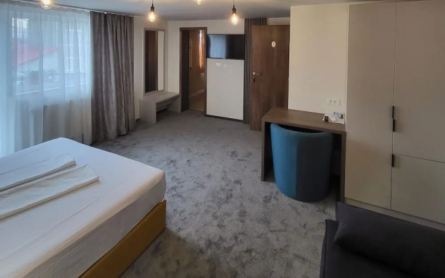 XO Residence