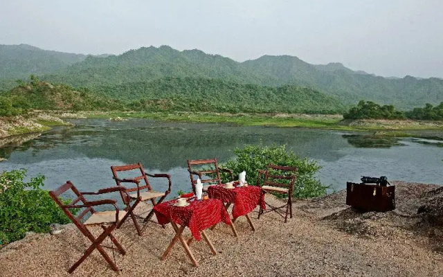 Welcomheritage Maharani Bagh Orchard Retreat