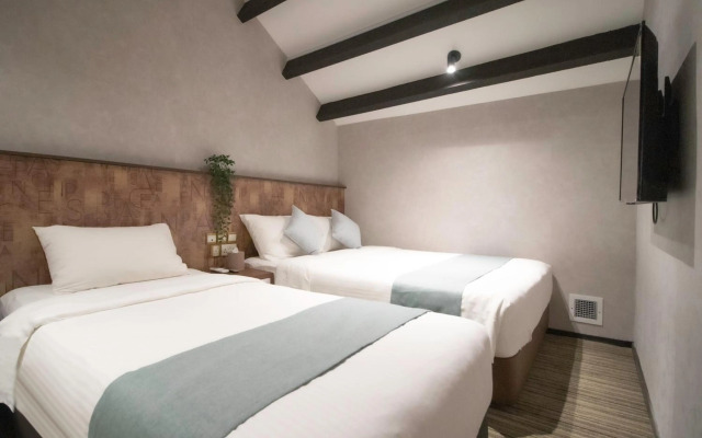 Harbour Ville Hotel Hamilton - Lavender